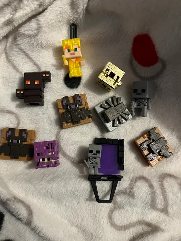 Фігурки майнкрафт