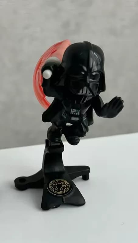 Дарт Вейдер Kinder Star Wars