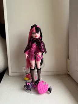 Monster high монстер хай, лагуна г3, дракулаура г3 фото 1