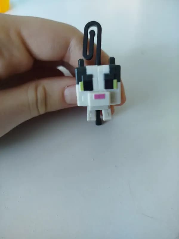 Продаж фігурки Cat