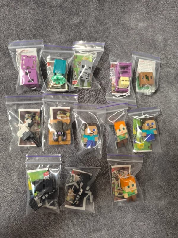 Майнкрафт фігурки