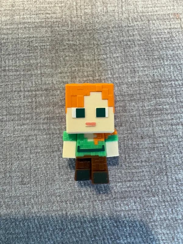 Alex Minecraft kinder - Іграшка Алекс