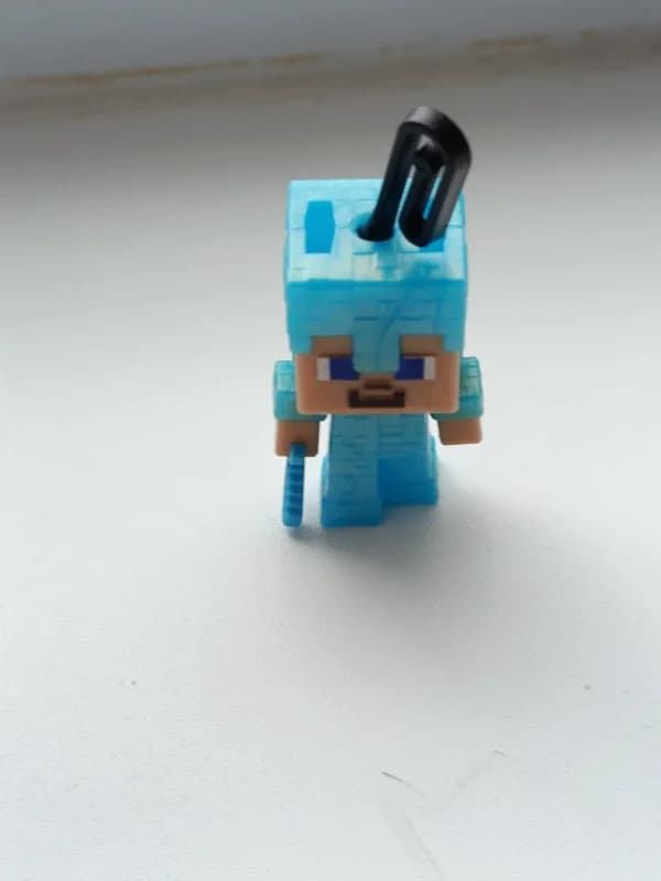 Стів в алмазной броні