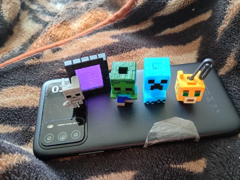 Kinder joy Minecraft
