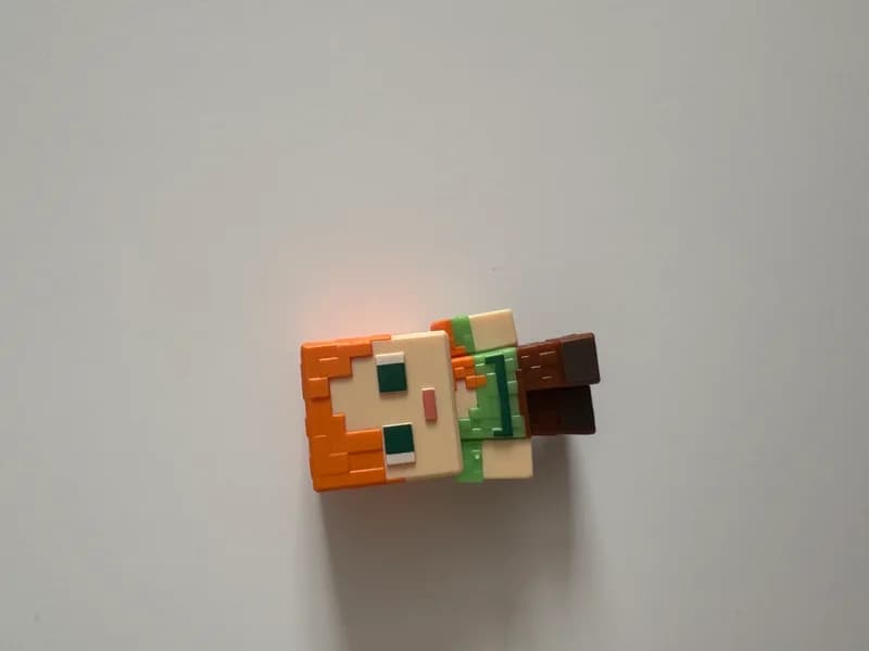 Kinder Joy Minecraft Alex