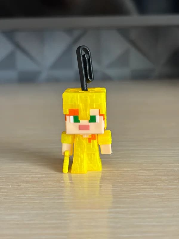 Kinder Minecraft Алекс з скріпками