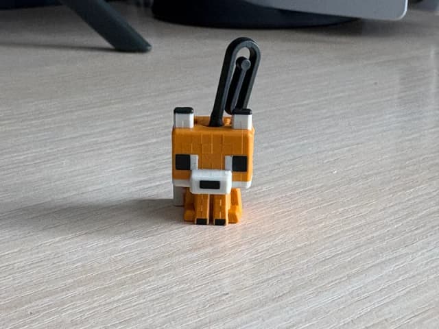 Kinder joy Minecraft Лисичка